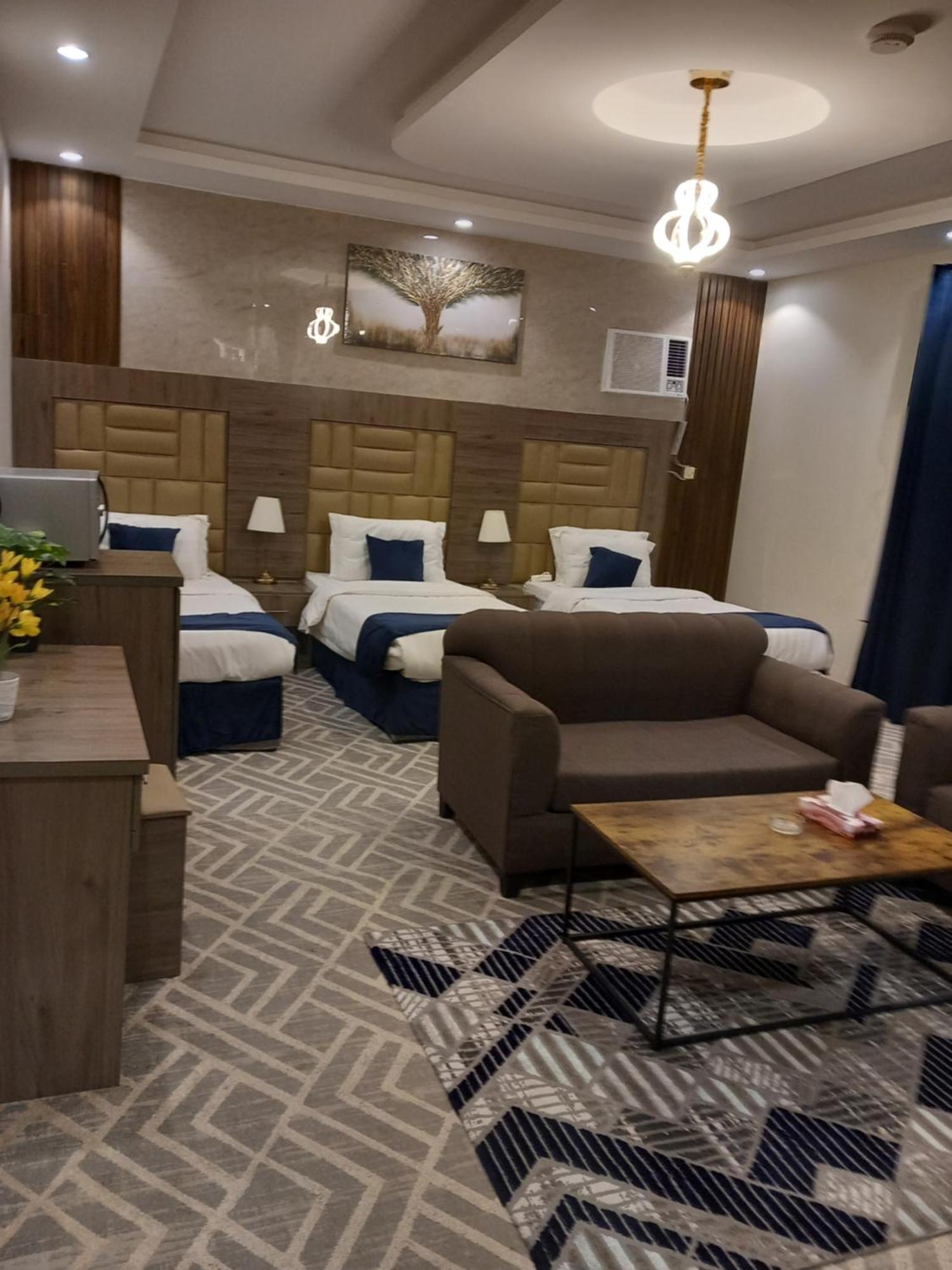 لانا مفروشة Lana Alula Apartment *